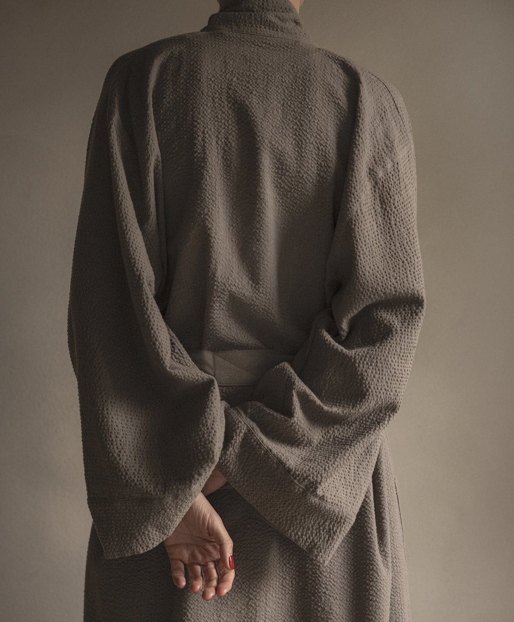 Ease Kimono / Dark