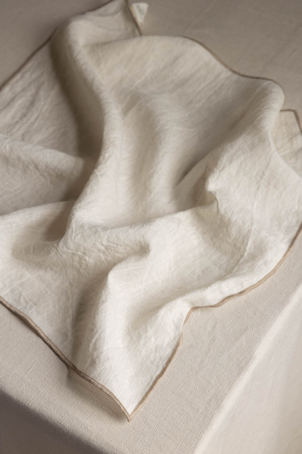 Merrow Linen Napkin (Set of 4) / Natural