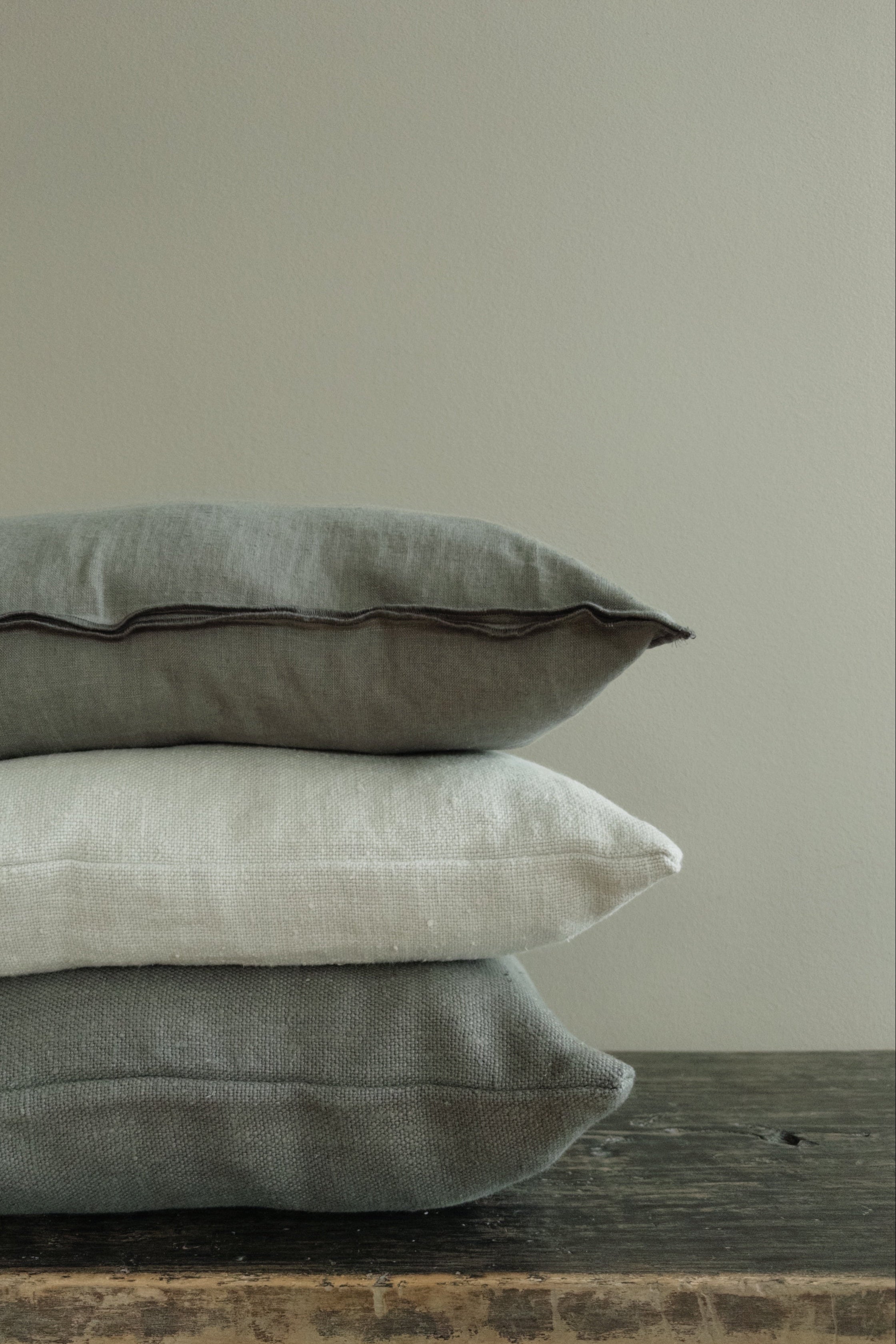 Rue Cushion - Dark Grey