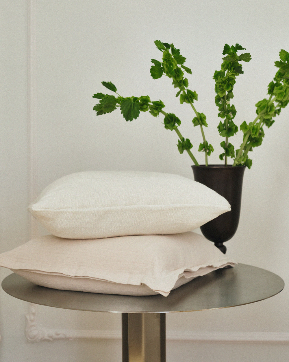 Rue Linen Cushion / White